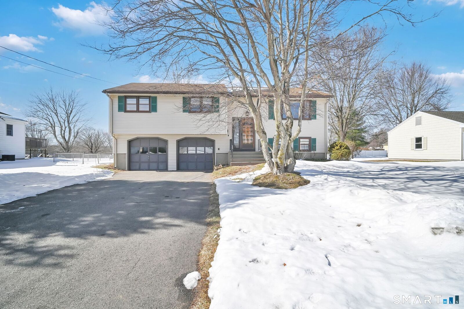 Property Photo: 315 Diane Drive CT 06074