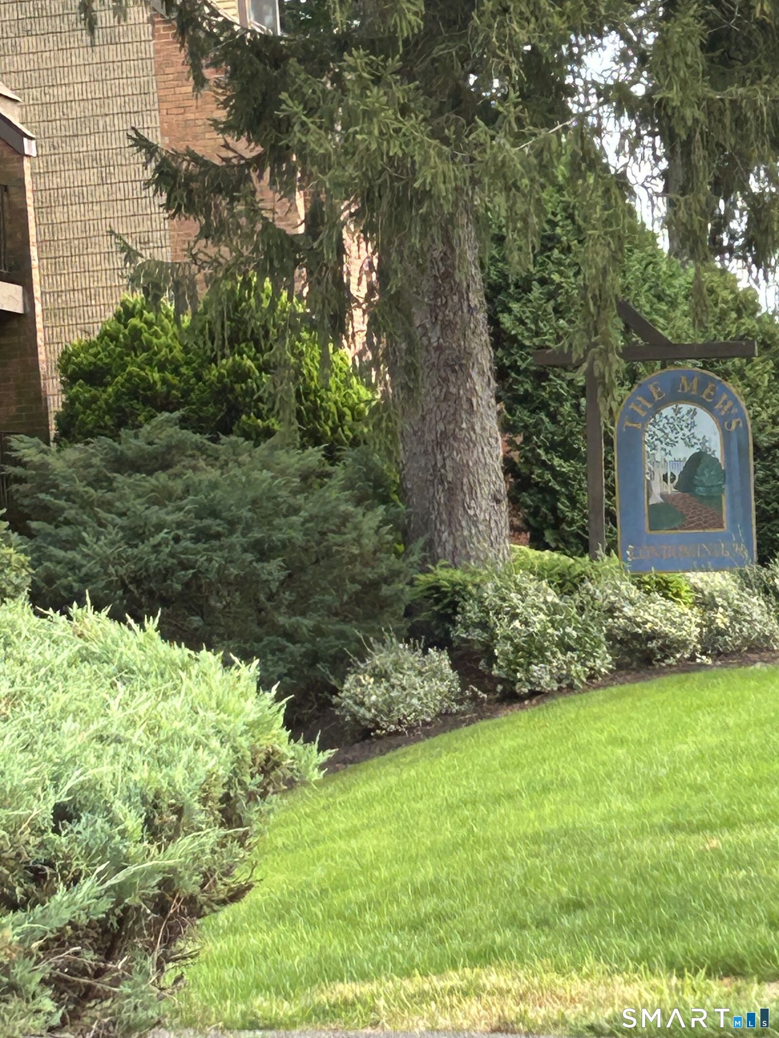 Property Photo: 38 North Main Street Apt 32 CT 06107