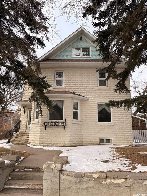 1102 Grafton Avenue — photo 1