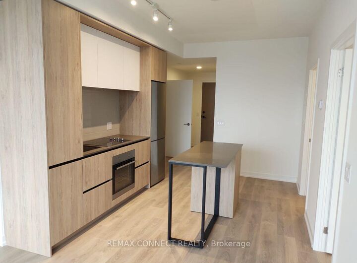 Property Photo: 225 Sumach Street 2301 ON M5A 0P8