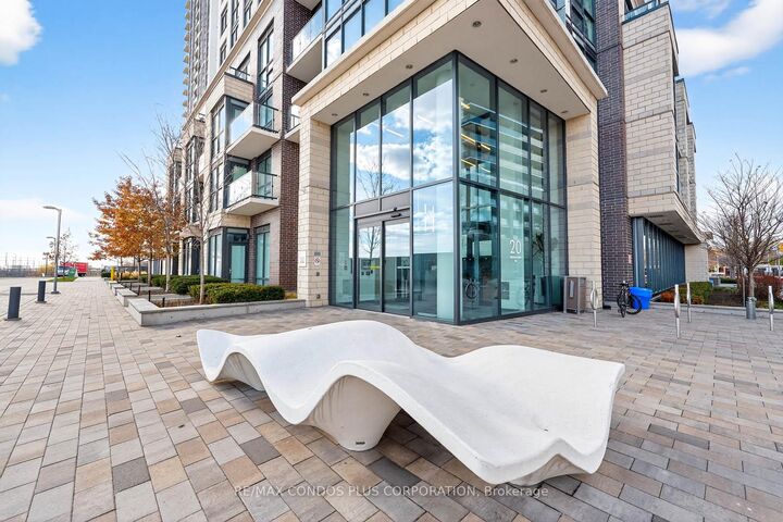 Property Photo: 20 Thomas Riley Road 904 ON M9B 0C3