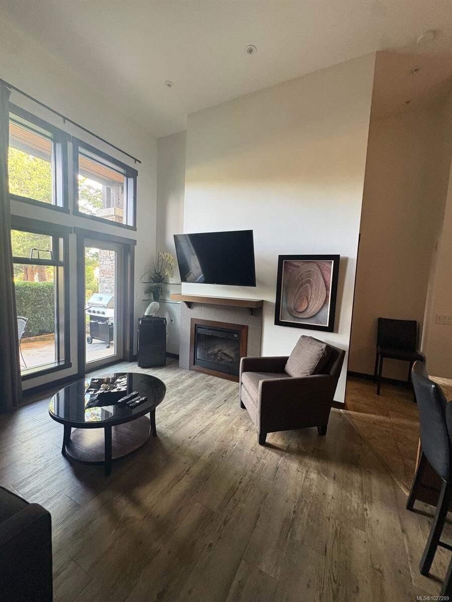 Property Photo:  1175 Resort Dr 111  BC V9P 2E3 