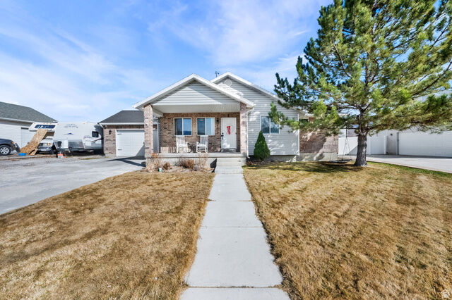 Property Photo:  4610 N Kestrel Way  UT 84005 