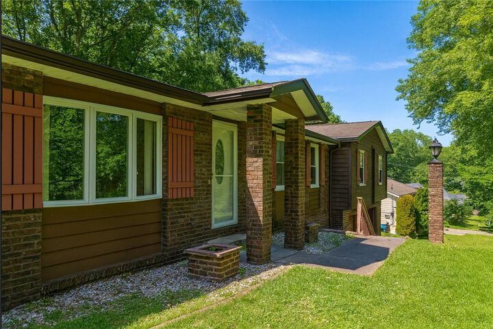 Property Photo:  143 Northview Cir  PA 15009 