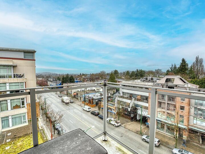 Property Photo:  2228 W Broadway 710  BC V6K 0B1 