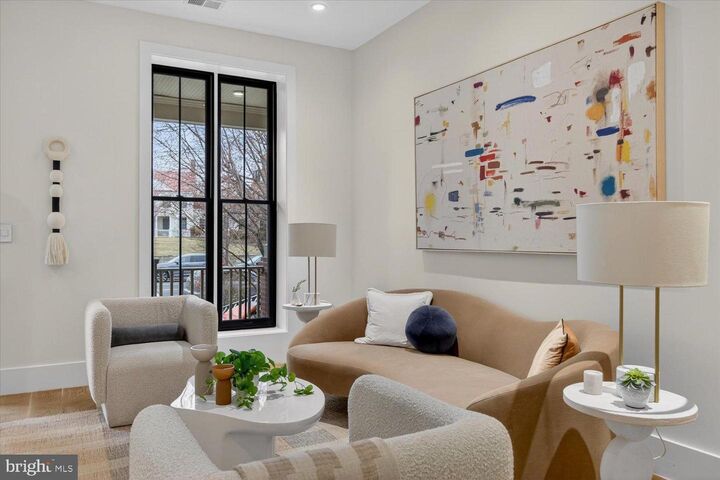 Property Photo:  629 South Carolina Avenue SE  DC 20003 