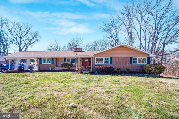 Property Photo:  1808 Lafayette Boulevard  VA 22401 