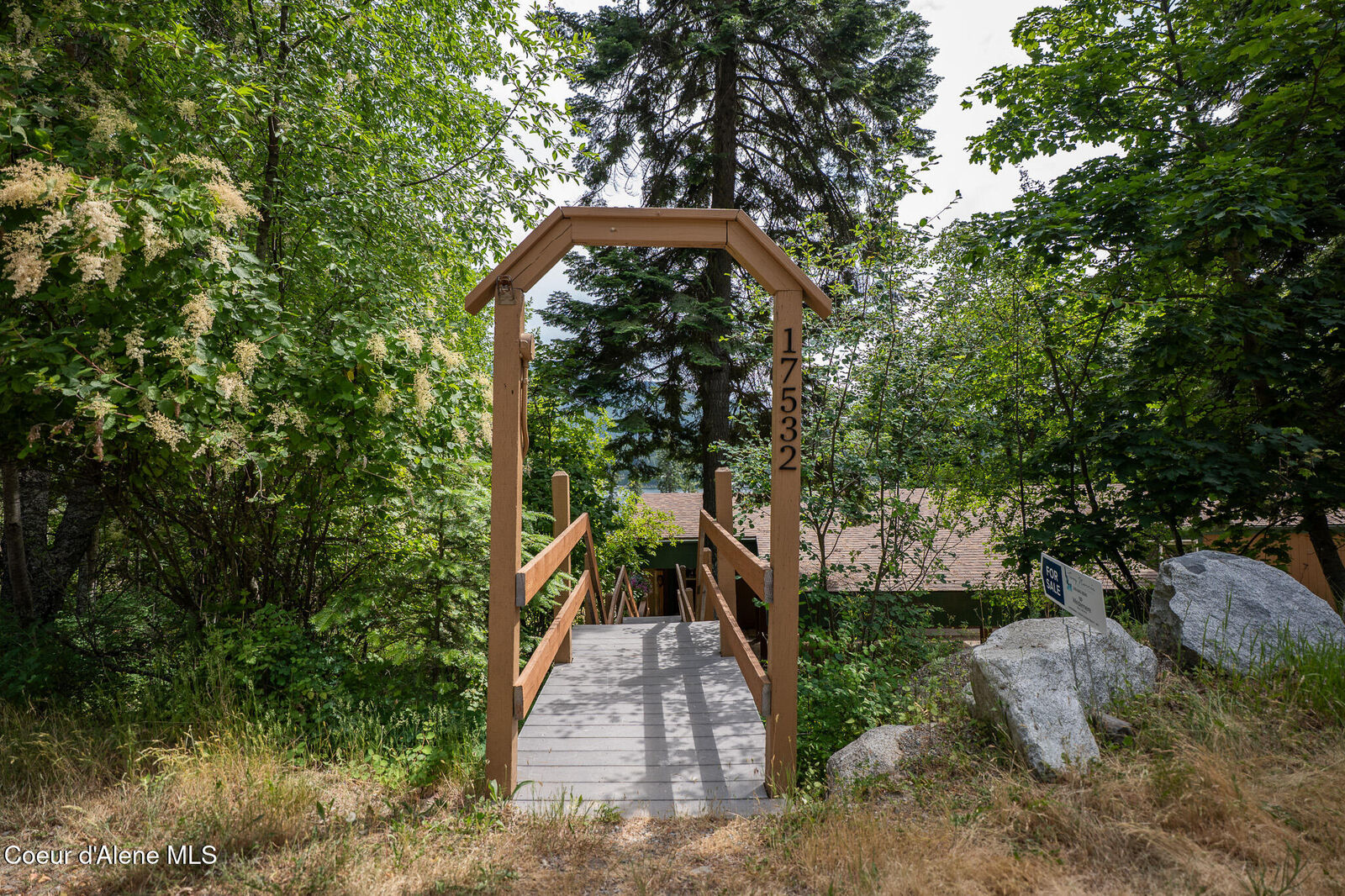 Property Photo:  17532 E Bannock Dr  ID 83803 