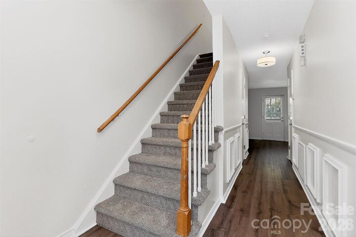 Property Photo:  4605 Hedgemore Drive  NC 28209 