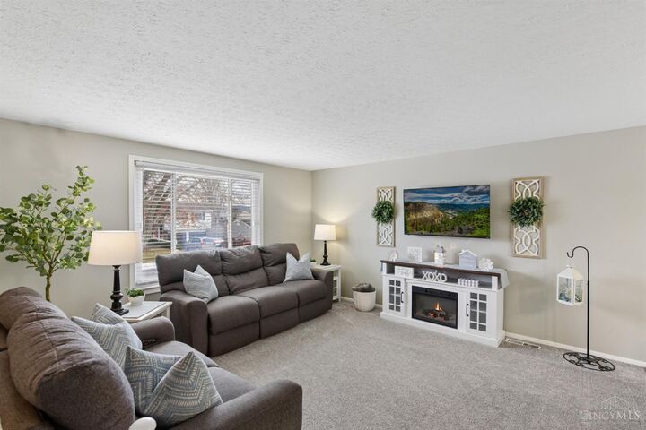 Property Photo:  119 Mackie Lane  OH 45030 