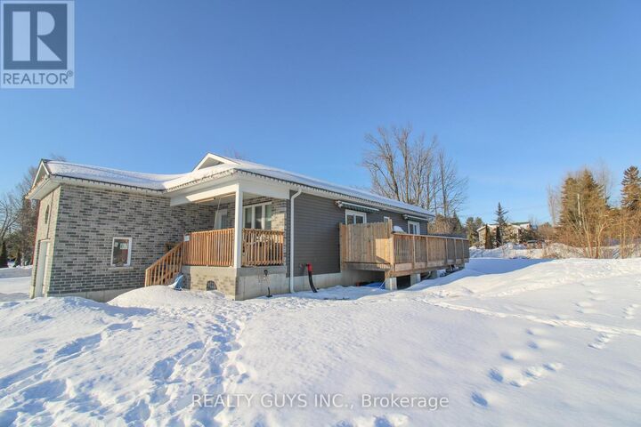 Property Photo:  223 Crosby Drive  ON K0M 1A0 