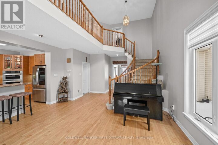 Photo de la propriété:  6A Rosetta Avenue  ON K2G 6T5 