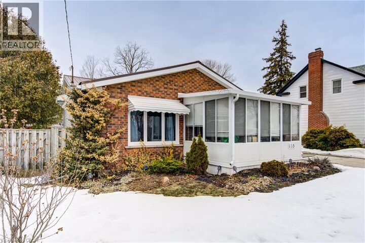 Property Photo:  135 King Hiram Street  ON N5C 1L7 