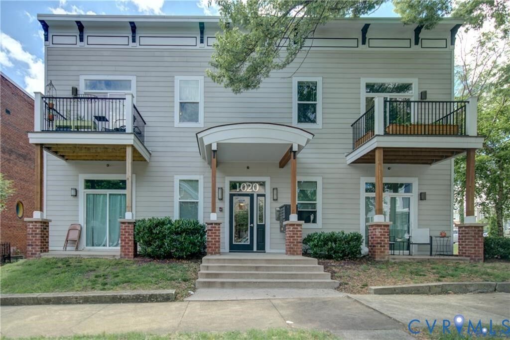 Property Photo:  1020 Porter Street 104  VA 23224 