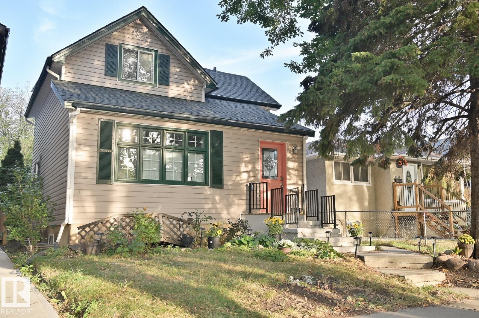 Property Photo:  11415 85 Street NW  AB T5B 3E1 