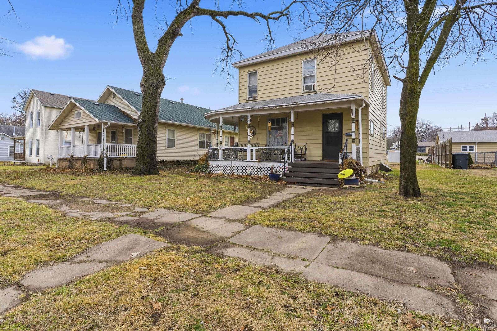 Property Photo:  613 Ash Street  KS 66547 