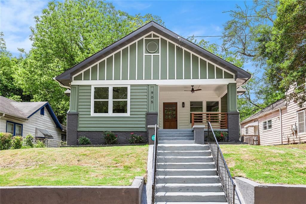Property Photo:  905 Gaston Street SW  GA 30310 