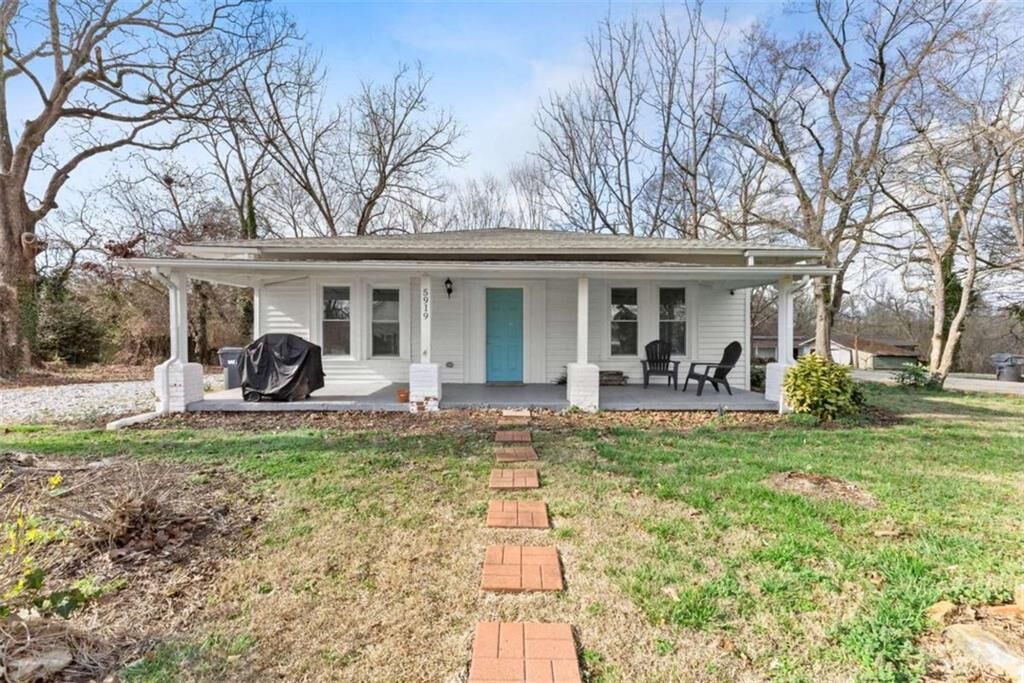 Property Photo:  5919 Chattahoochee Street  GA 30554 