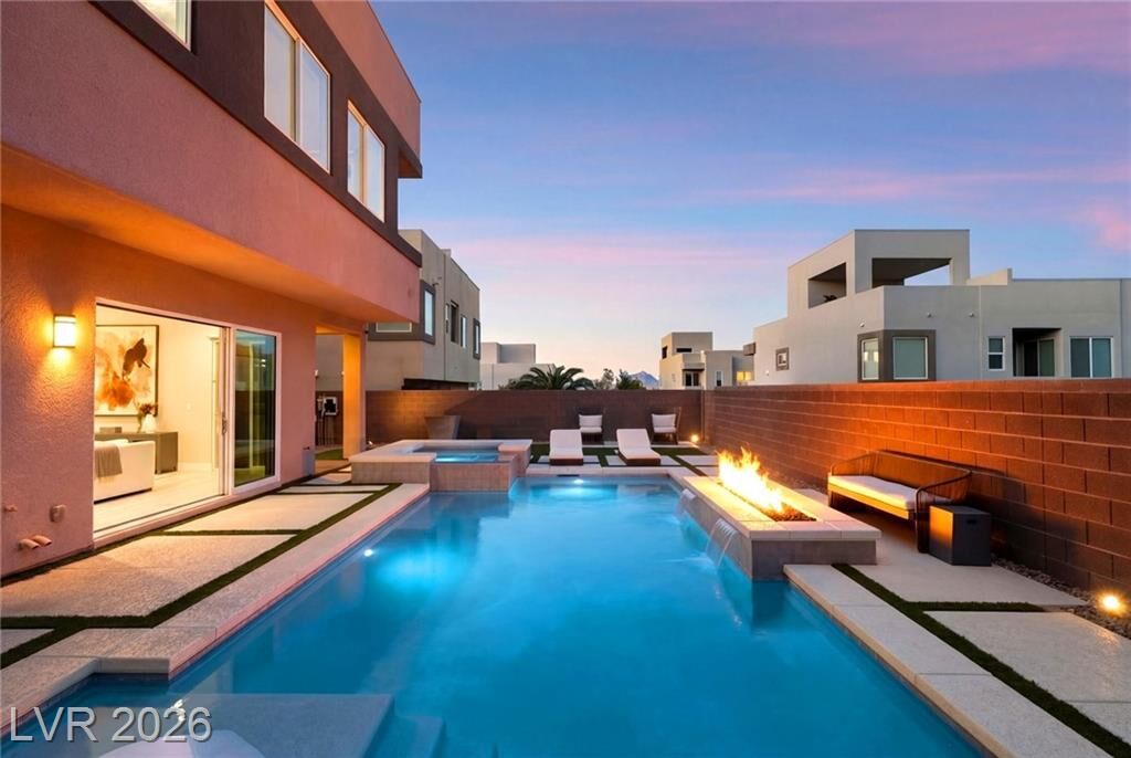 Property Photo: 276 Crimson Edge Street NV 89012