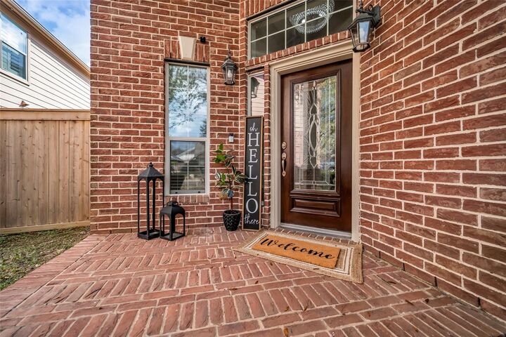 Property Photo:  3307 Long Briar Lane  TX 77498 