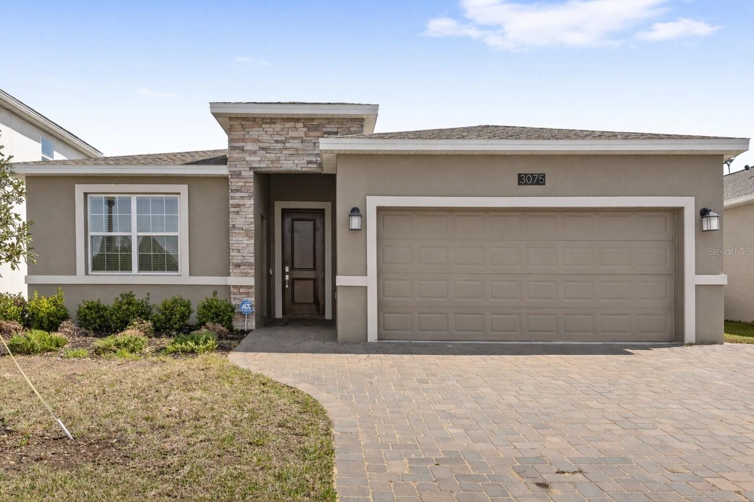 Property Photo:  3075 Camden Way  FL 33837 