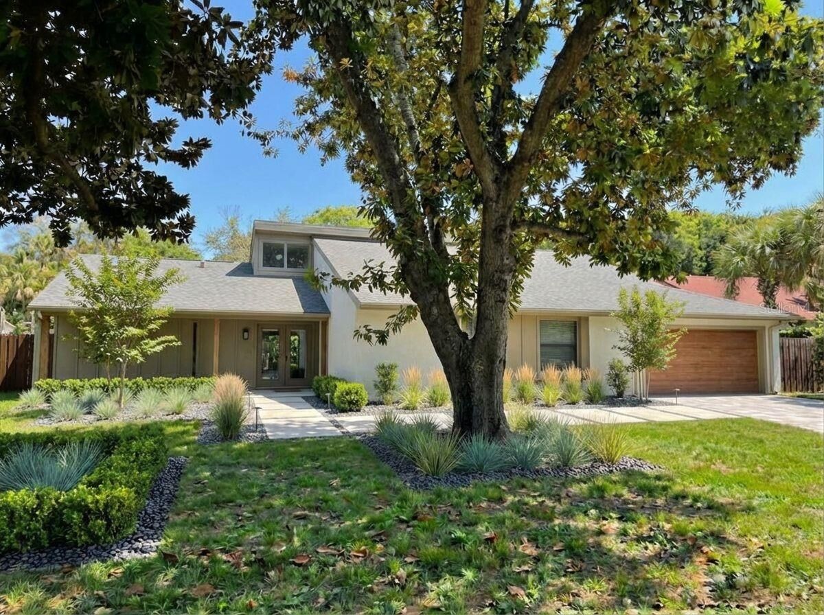 Property Photo:  7668 Pinemount Drive  FL 32819 