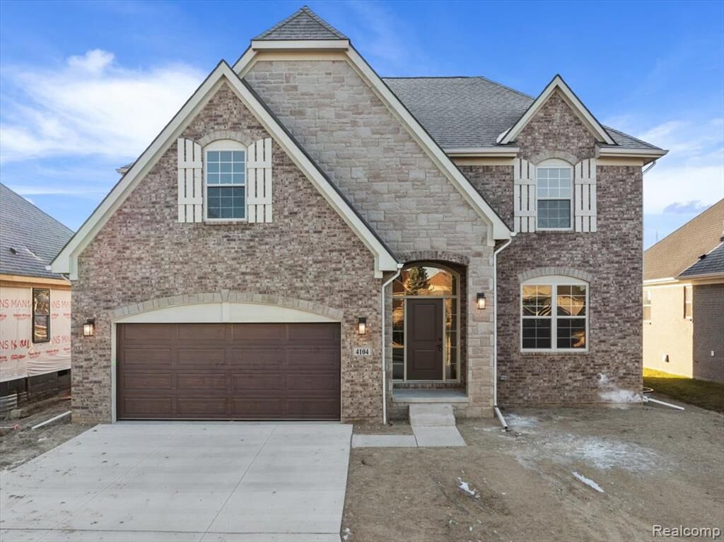 Property Photo:  42435 Magnolia Drive  MI 48314 4241 
