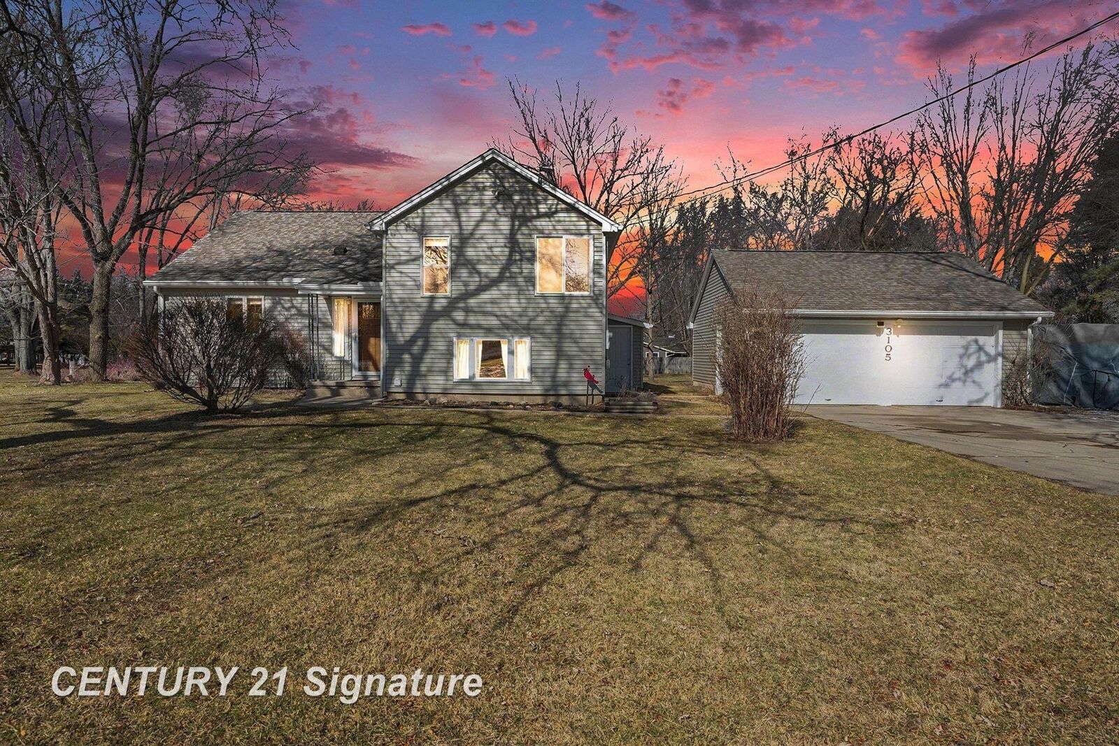Property Photo:  3105 E Stewart Road  MI 48640 
