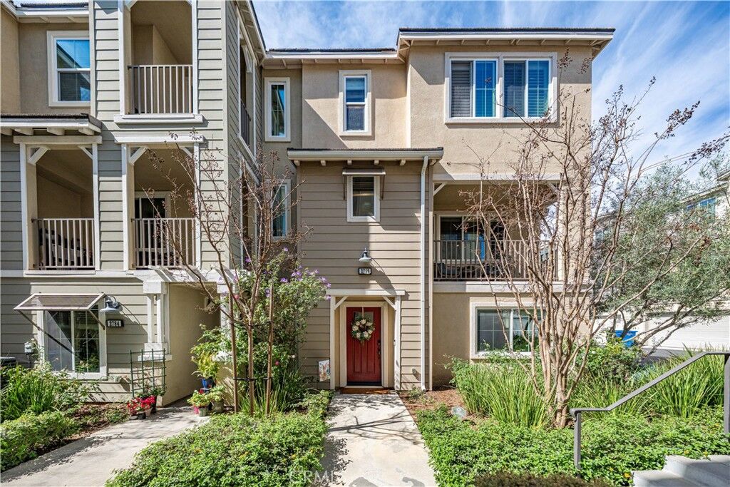 Property Photo:  2790 Crimson Way  CA 91767 