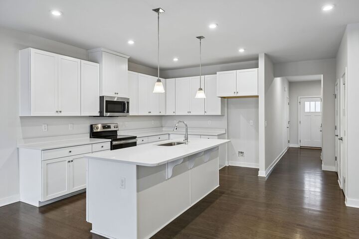 Property Photo:  262 Dartmoor Pl  TN 37072 
