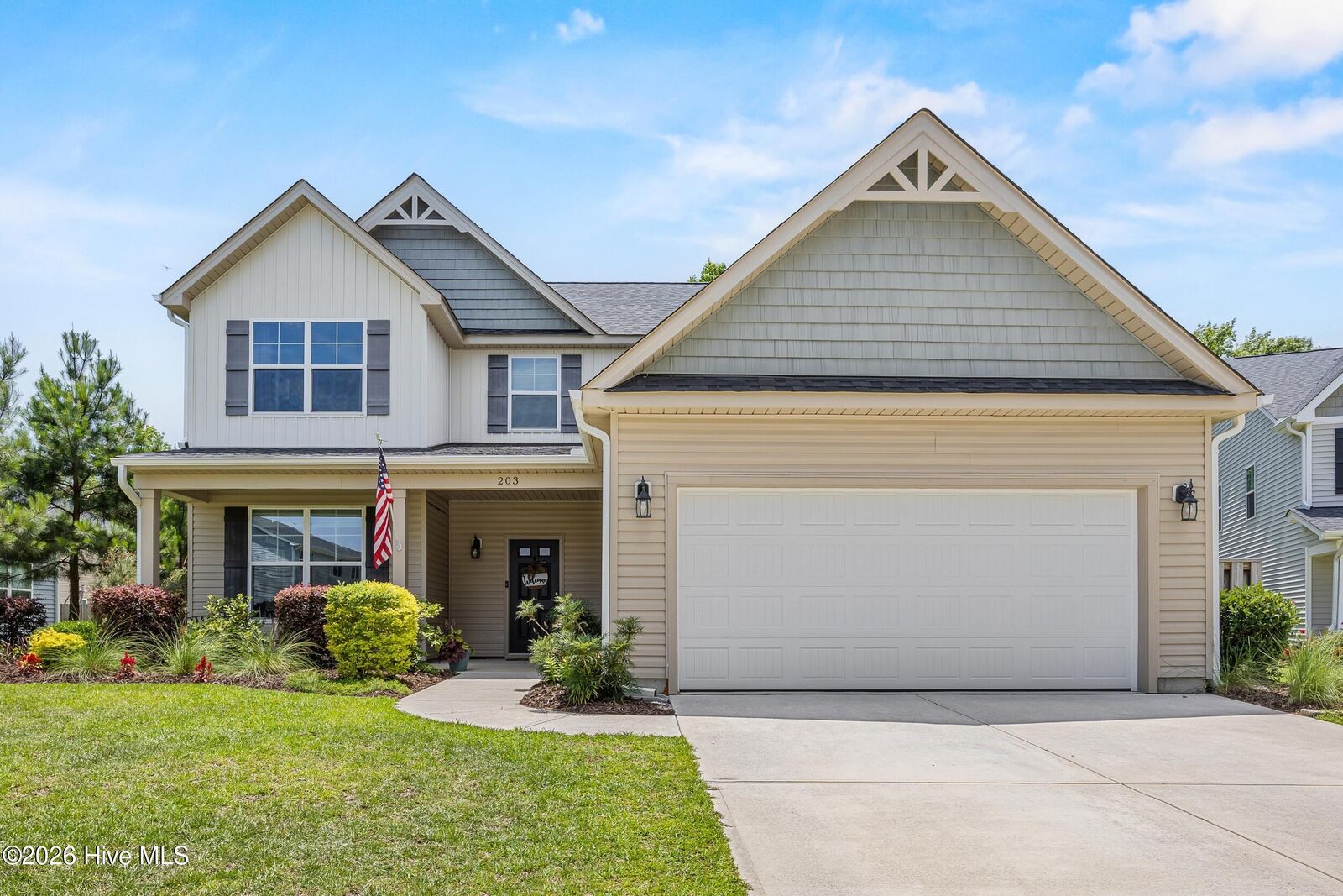 Property Photo:  203 Stackleather Place  NC 28460 