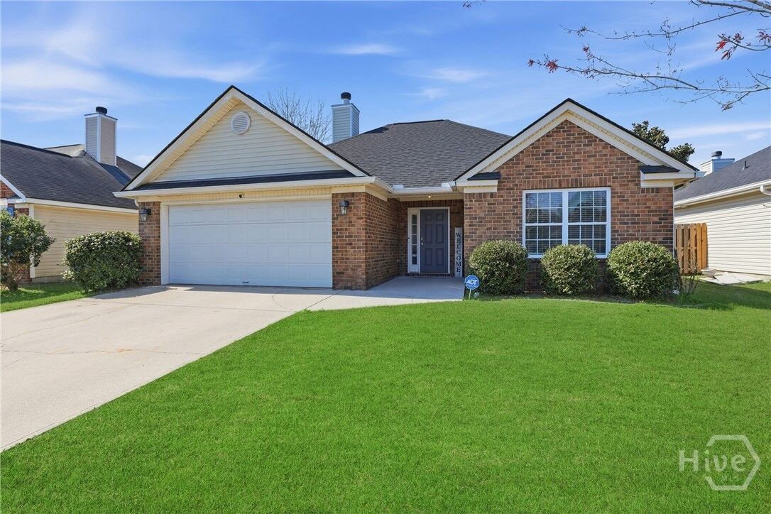 Property Photo:  11 Rainier Lane  GA 31405 