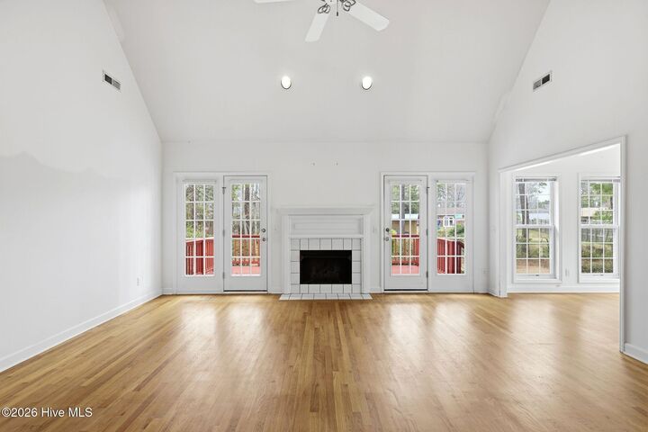 Property Photo:  5904 Headsail Court  NC 28409 