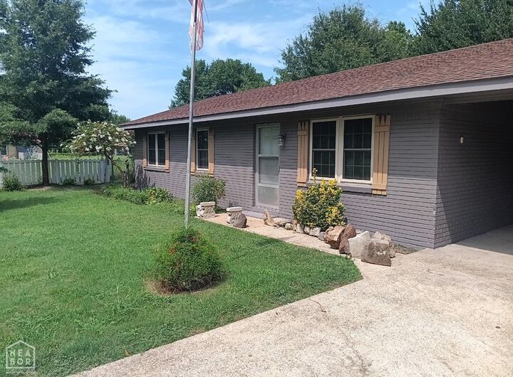 Property Photo: 310 Pine Street AR 72351