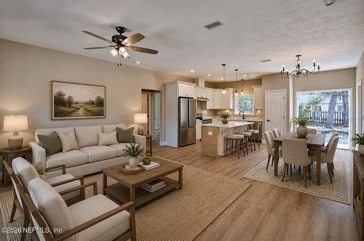 Property Photo:  484 SE 44th Street  FL 32656 