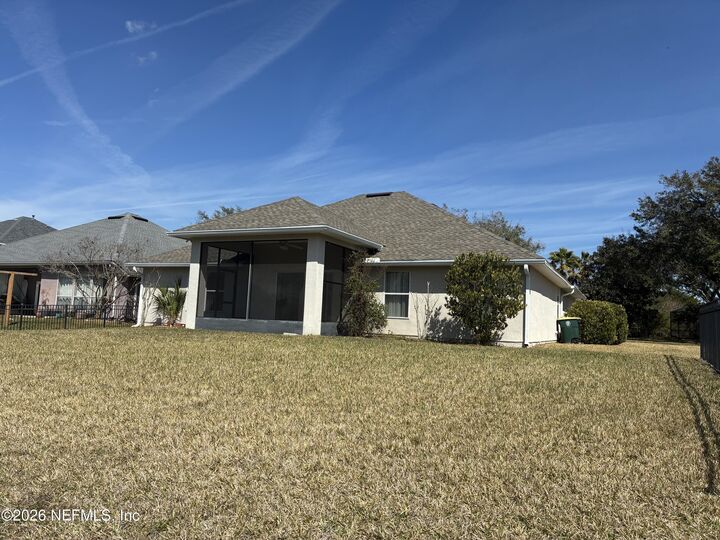 Property Photo: 11148 Turnbridge Drive FL 32256