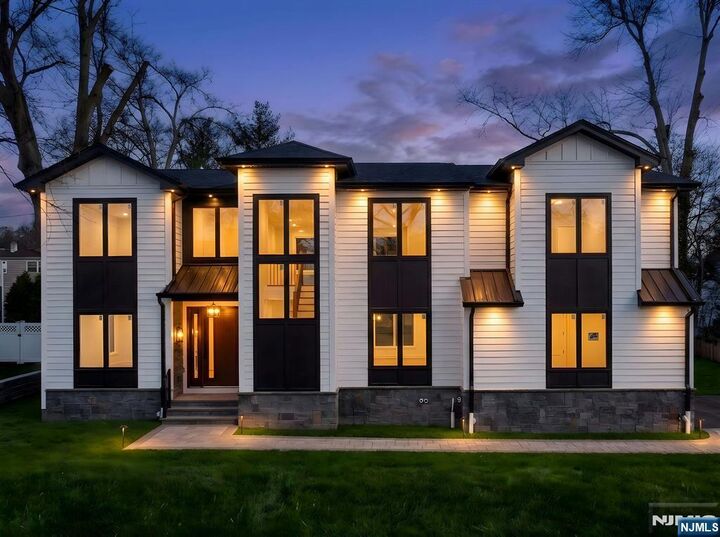 Property Photo:  311 Walnut Street  NJ 07676 