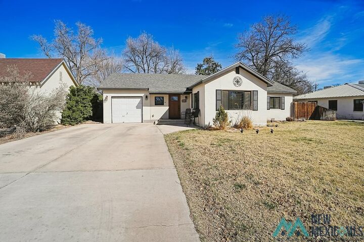 Property Photo:  612 Lakeside Drive  NM 88220 