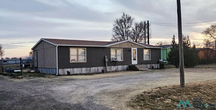 Property Photo:  811 Hereford Avenue  NM 88135 