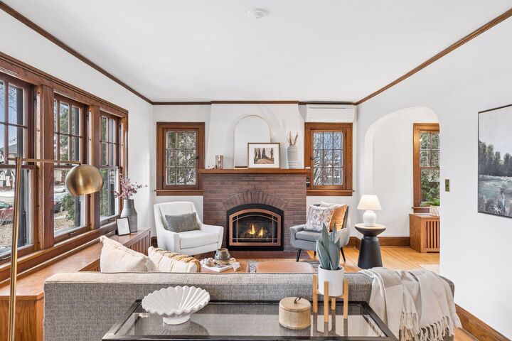 Property Photo:  507 Montrose Lane  MN 55116 