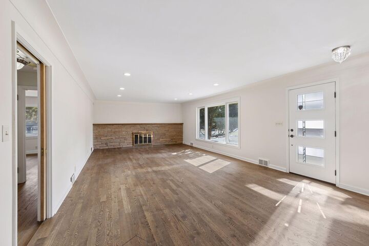 Property Photo: 2079 Upper Saint Dennis Road MN 55116