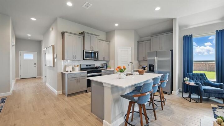 Property Photo:  10801 Black Onyx Drive  TX 76036 