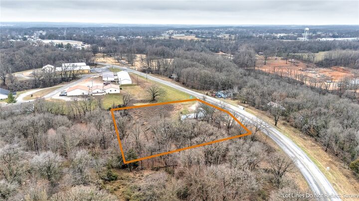 Property Photo:  1290 1st Avenue  AR 72736 