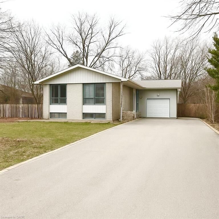 Property Photo:  1175 Pinegrove Road  ON L6L 2W3 