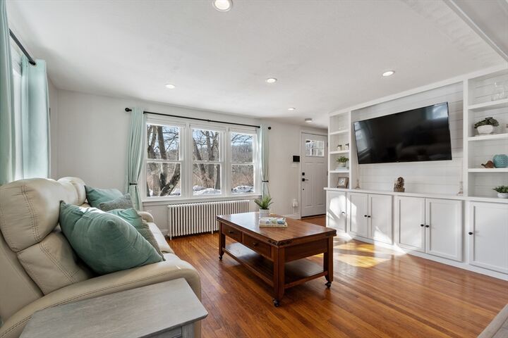 Property Photo:  2 Riverlin Pkwy  MA 01527 