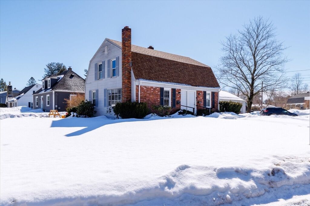 Property Photo:  20-22 Bacon Street  MA 01540 