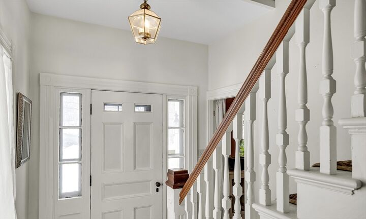 Property Photo:  2 Seaver St  MA 01473 