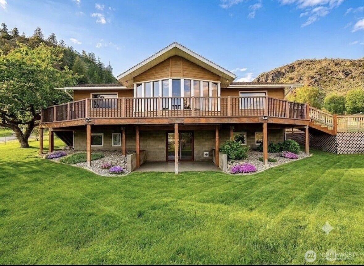 Property Photo: 9 C Rose Street WA 98844