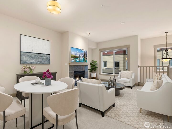 Property Photo:  2115  201st Place SE H3  WA 98021 