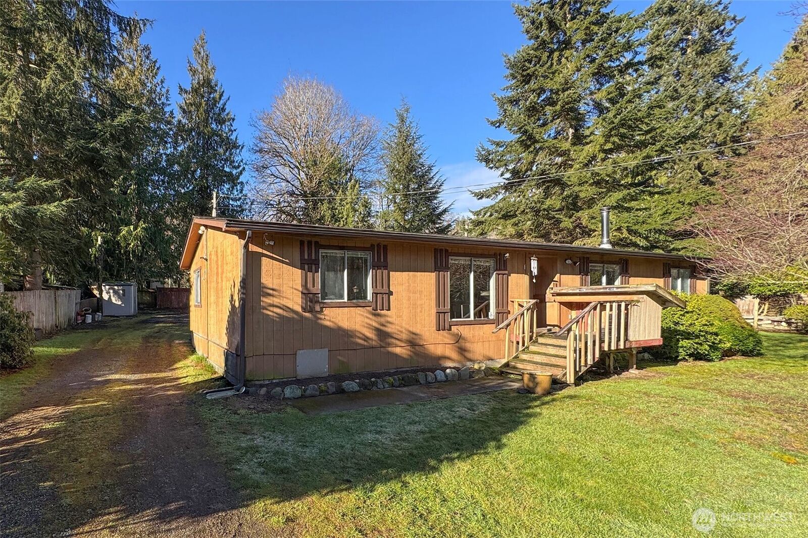 Property Photo:  114 S Alder Lane  WA 98362 